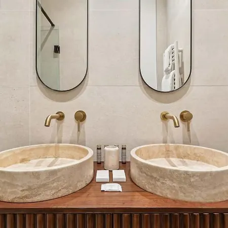 Amazing - 2br 6p - Eiffel Tower Apartament