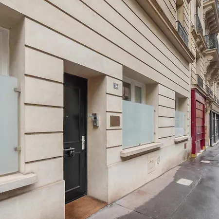 Amazing - 2br 6p - Eiffel Tower Apartament